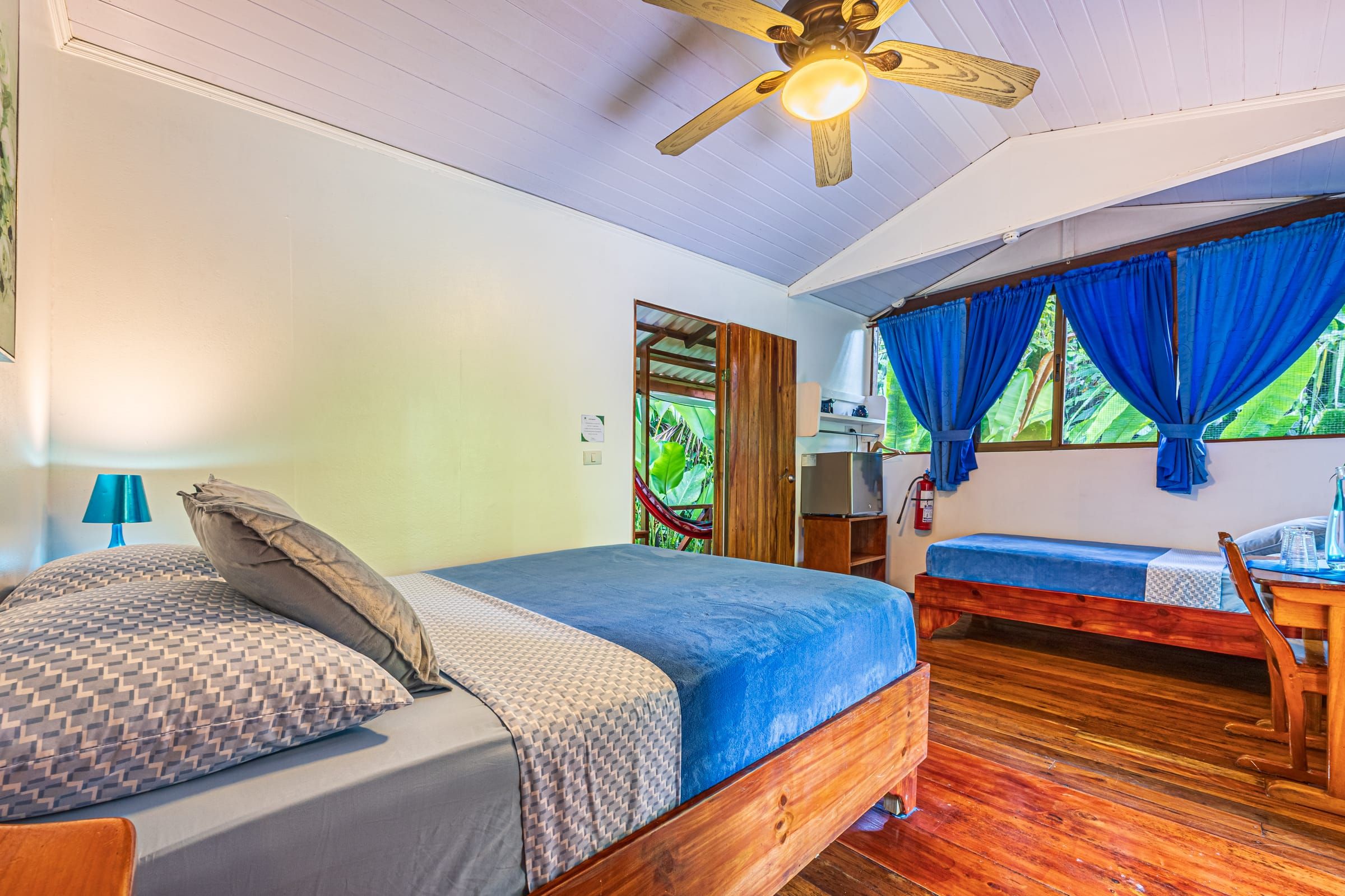Rana Room: bedroom
