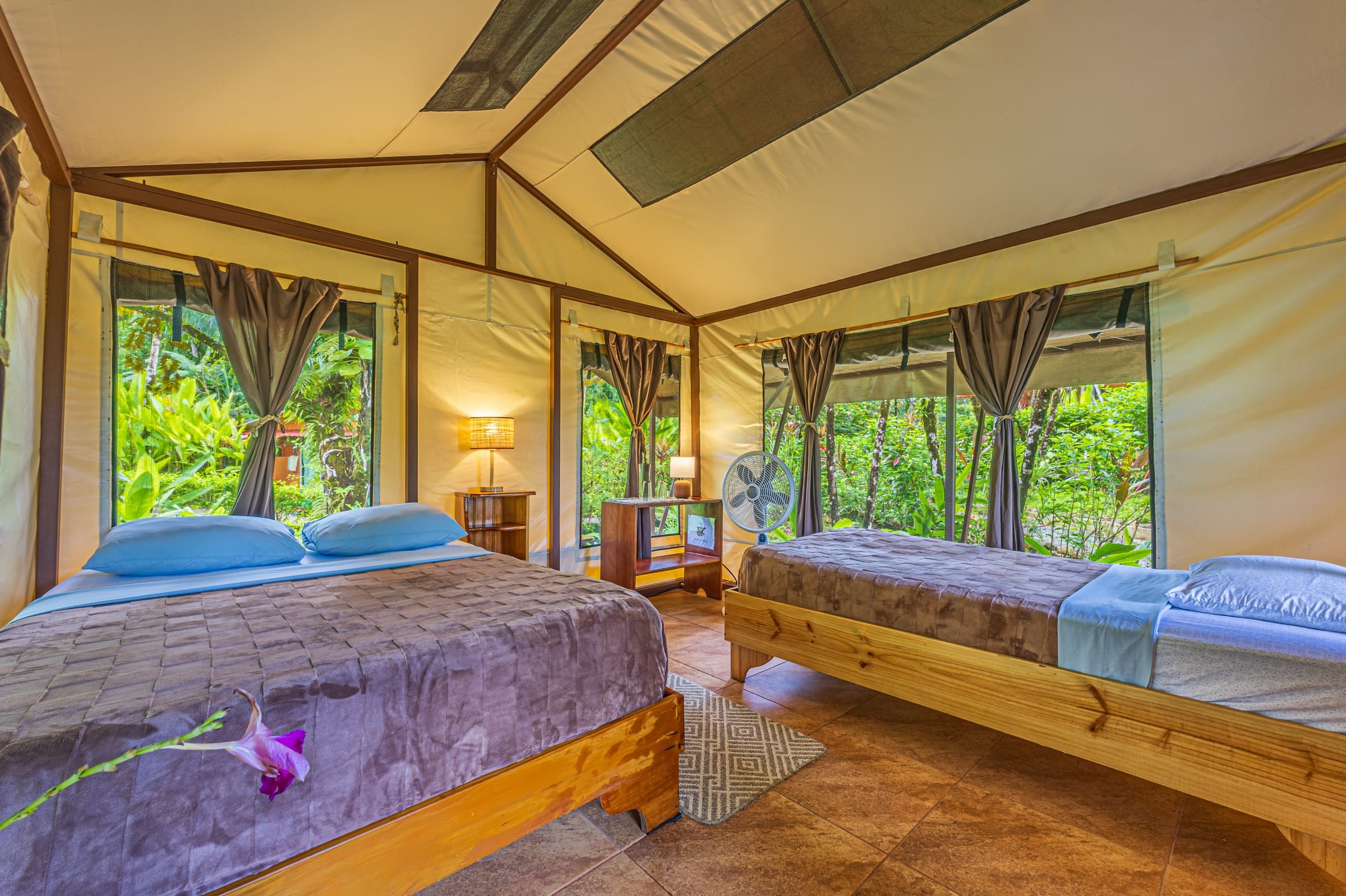 Private Eco-Tents: bedroom