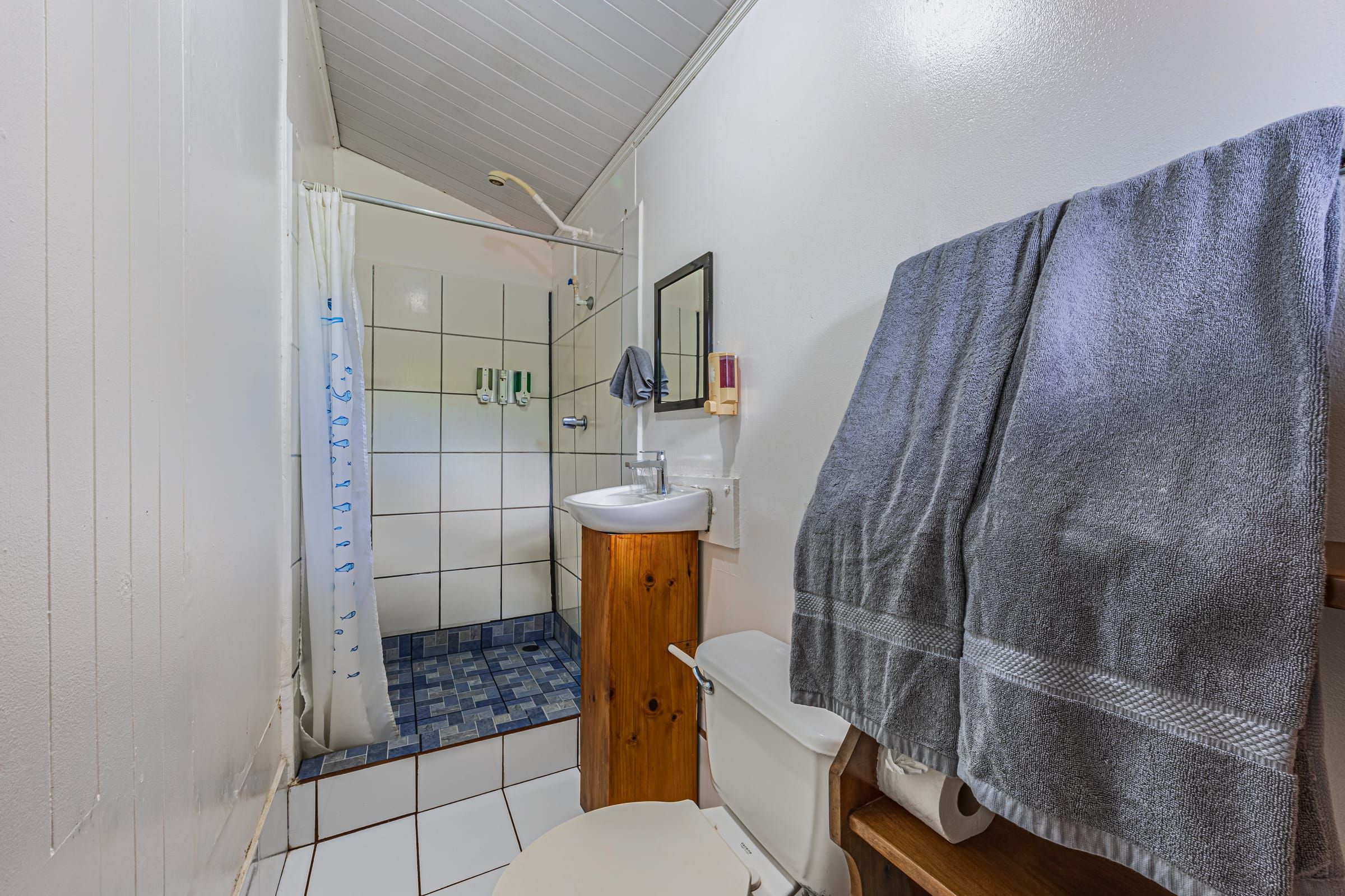 Private Öko-Zelte: Badezimmer